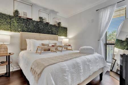 The Hemingway Subtropical Luxury On The Bay Casa vacanze
